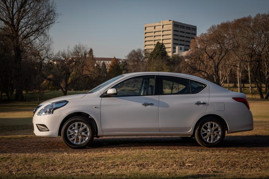  Nissan Almera (N17) 2014 года  (ZA) (фото 21 из 25)